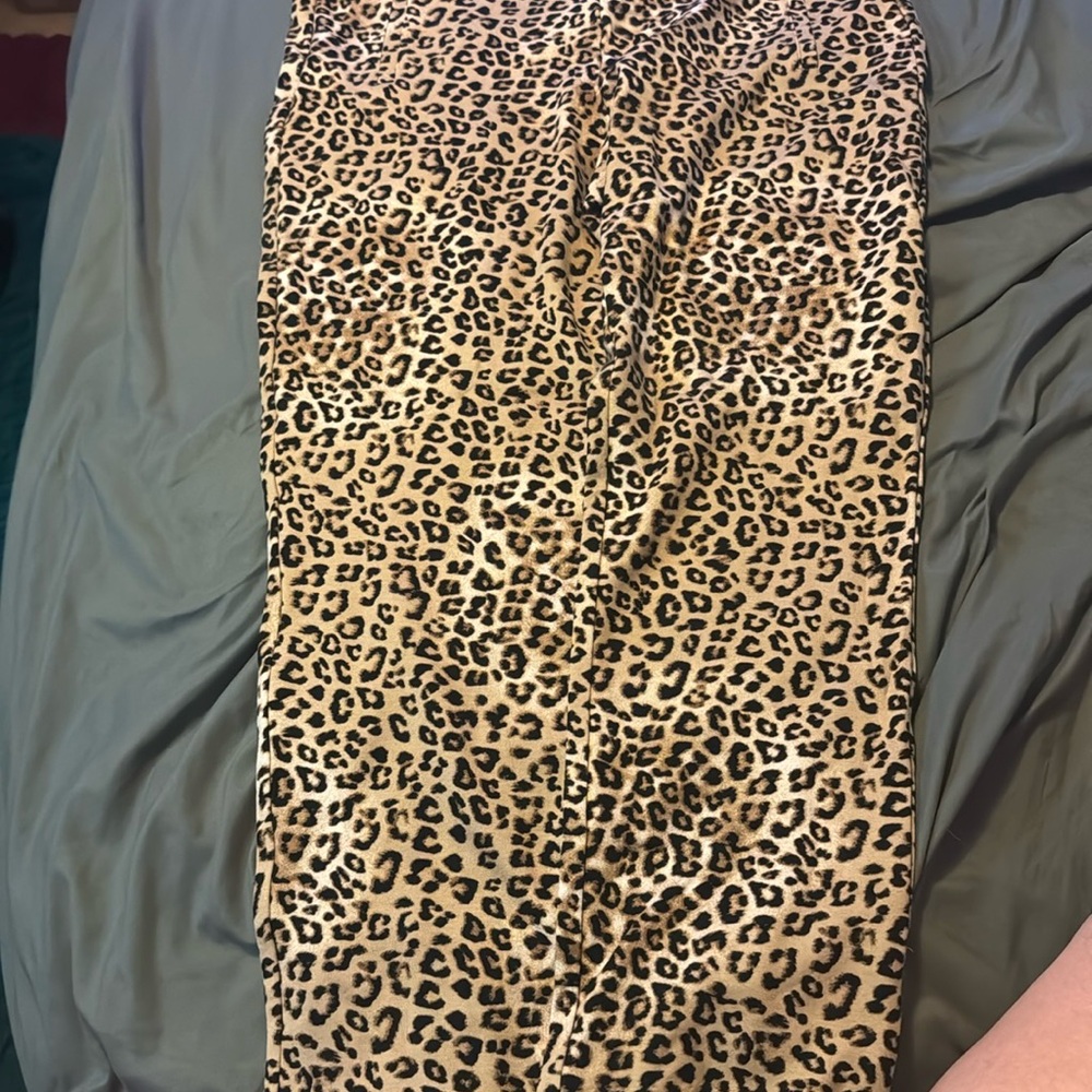 Chico's Leopard Print Cropped Pants